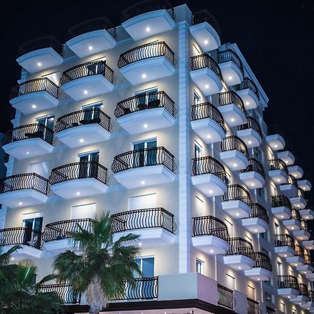 Soluna Apartments Shengjin Bagian luar foto