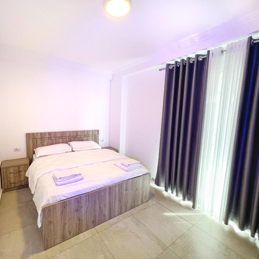 Soluna Apartments Shengjin Bagian luar foto