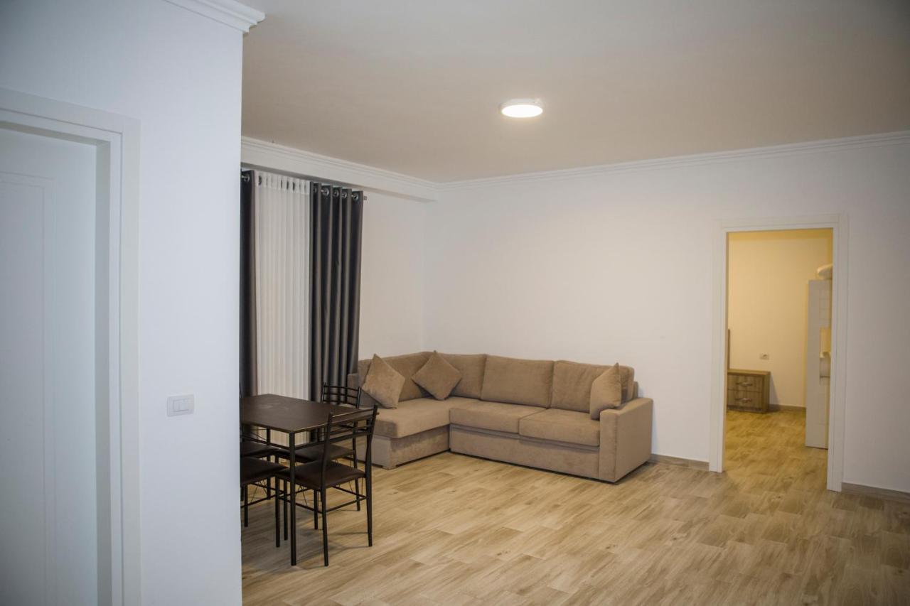 Soluna Apartments Shengjin Bagian luar foto