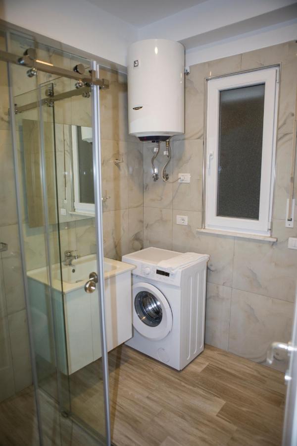 Soluna Apartments Shengjin Bagian luar foto