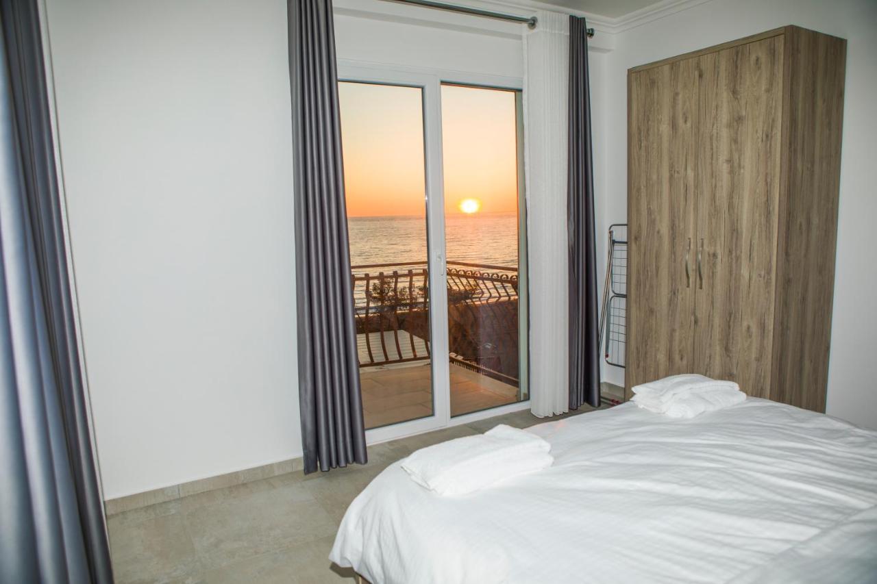 Soluna Apartments Shengjin Bagian luar foto